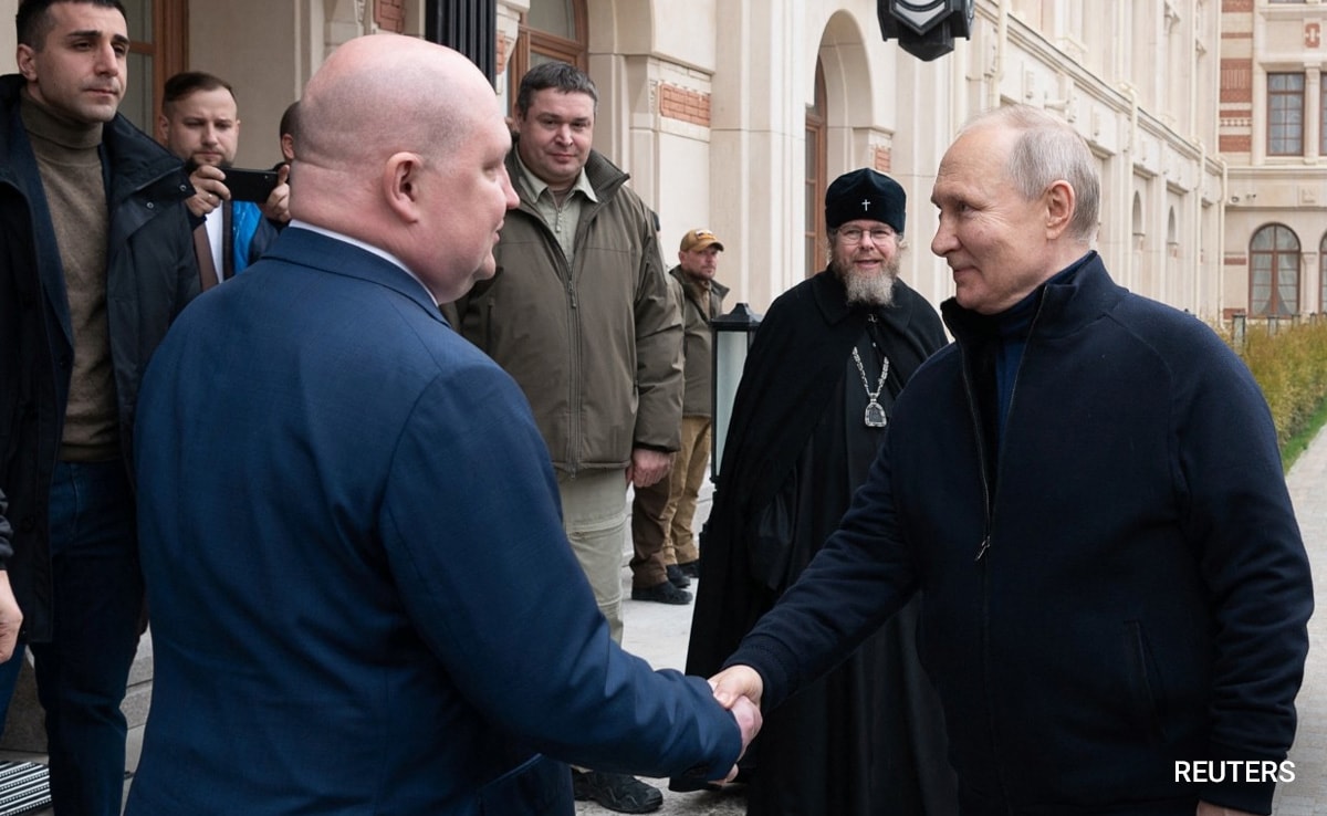 Putin Visits Mariupol As Part Of Surprise Tour Of Occupied Ukraine
