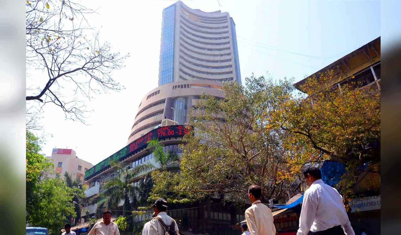 Stock market ends in red-Telangana Today