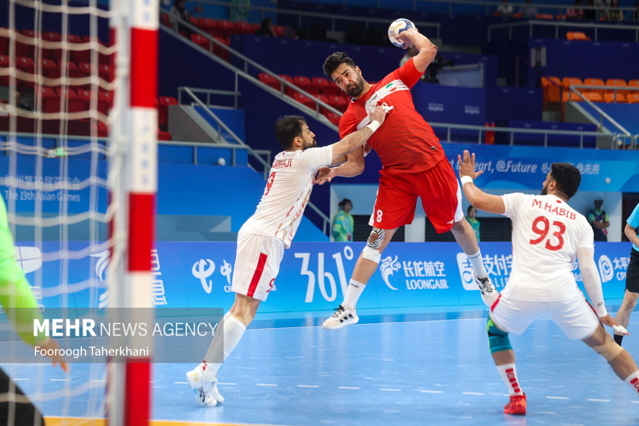 Iran-Bahrain handball match in China's Hangzhou