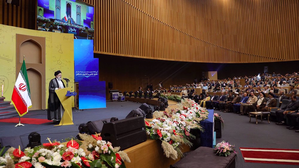 President Raeisi officially inaugurates 5th Mustafa Prize ceremony in Isfahan