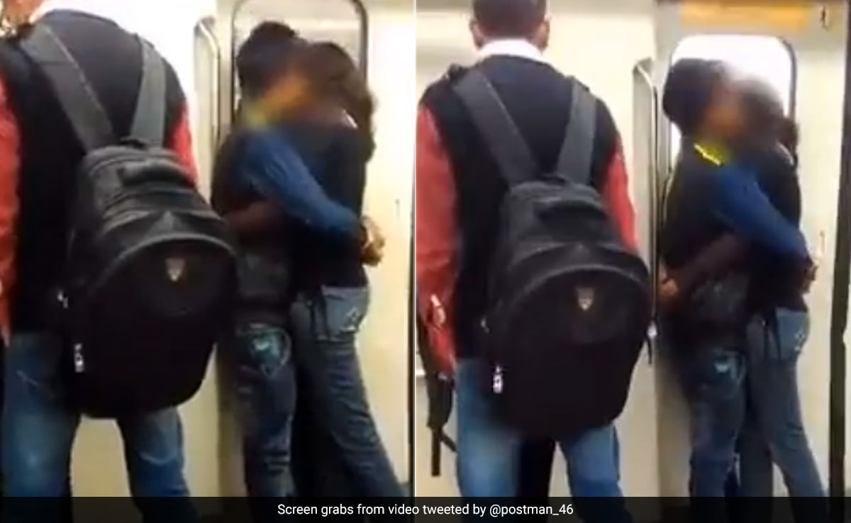 Video Of Couple Kissing In Delhi Metro Coach Goes Viral, Angers Internet