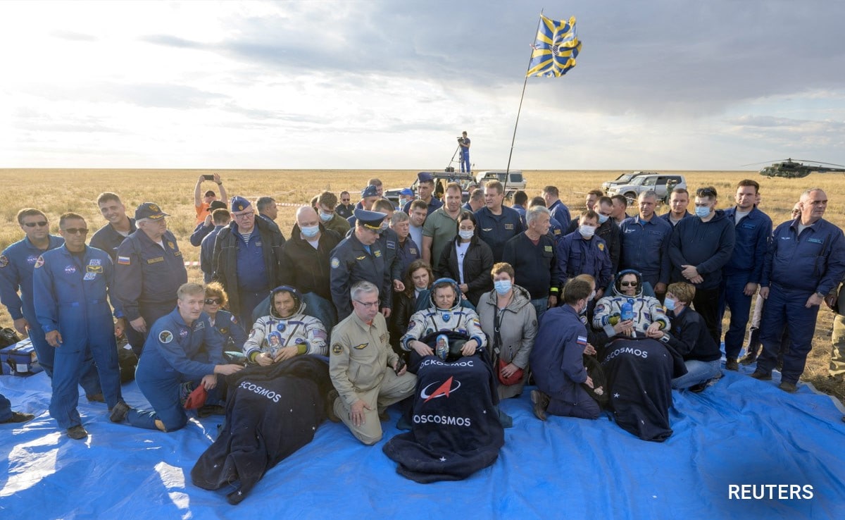 US-Russia Joint Crew Return To Earth After Year Long Space Mission