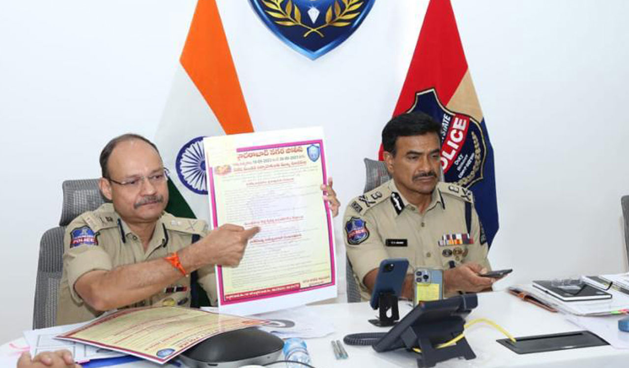 Ganesh Chaturthi: Hyderabad CP holds video conference with police officers