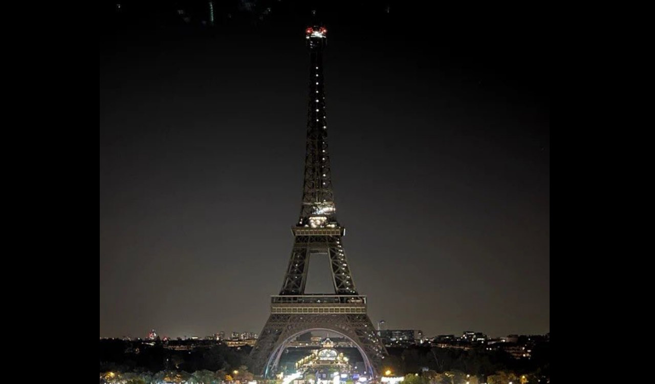 Eiffel Tower turns off lights in tribute to Morocco earthquake victims