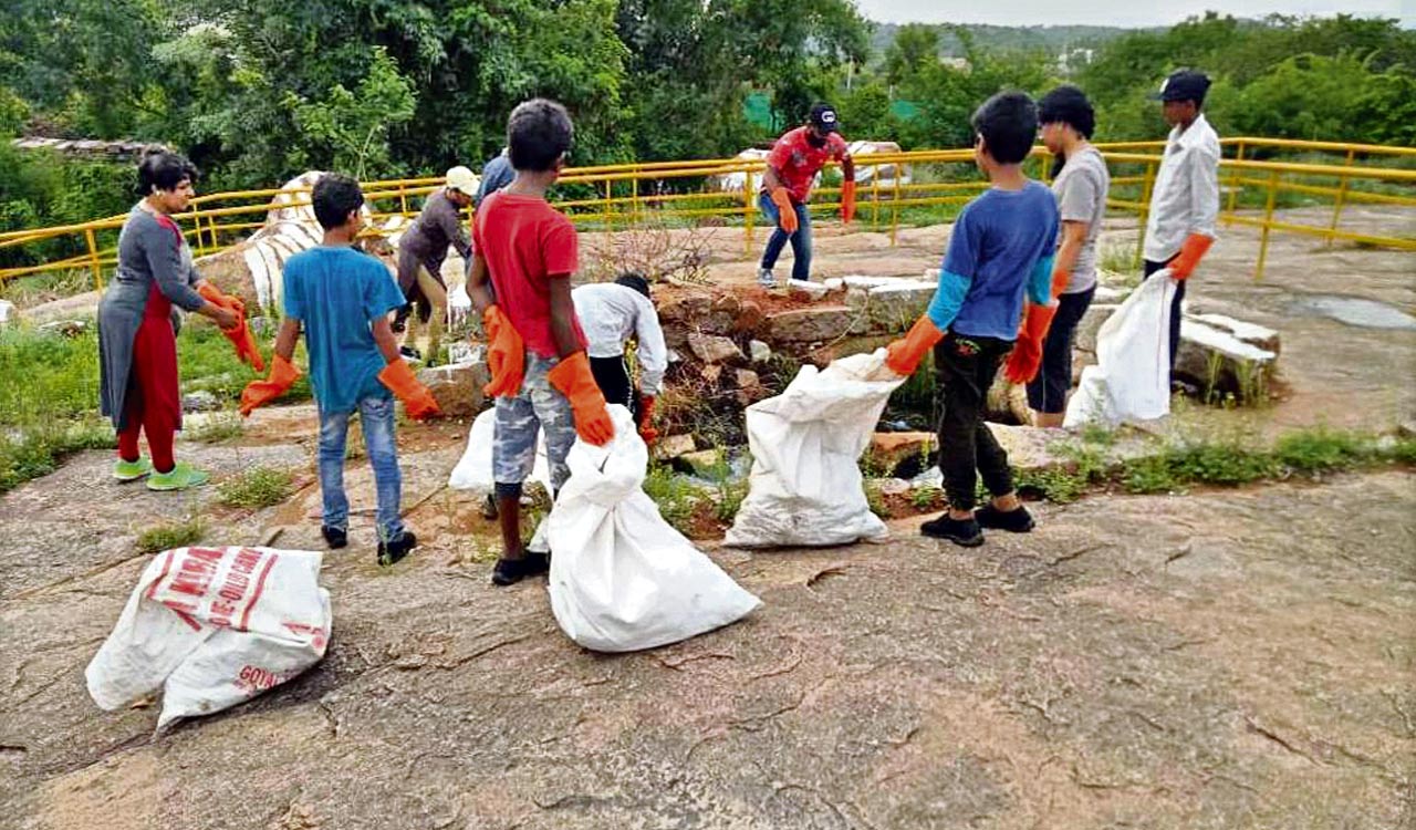 Gandipet Welfare Society for Zero Waste uses sustainable methods to turn waste into compost