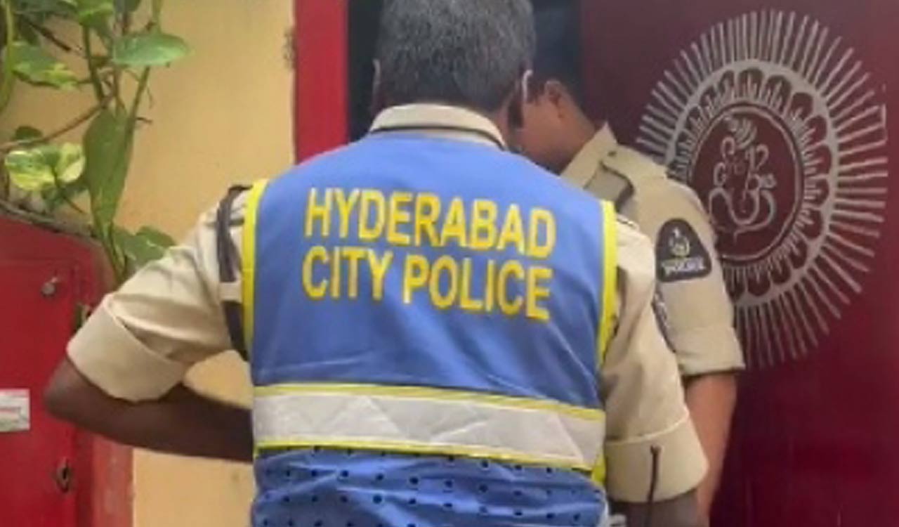 Watch: Hyderabad cops groove to the beats at Ganesh Visarjan celebrations