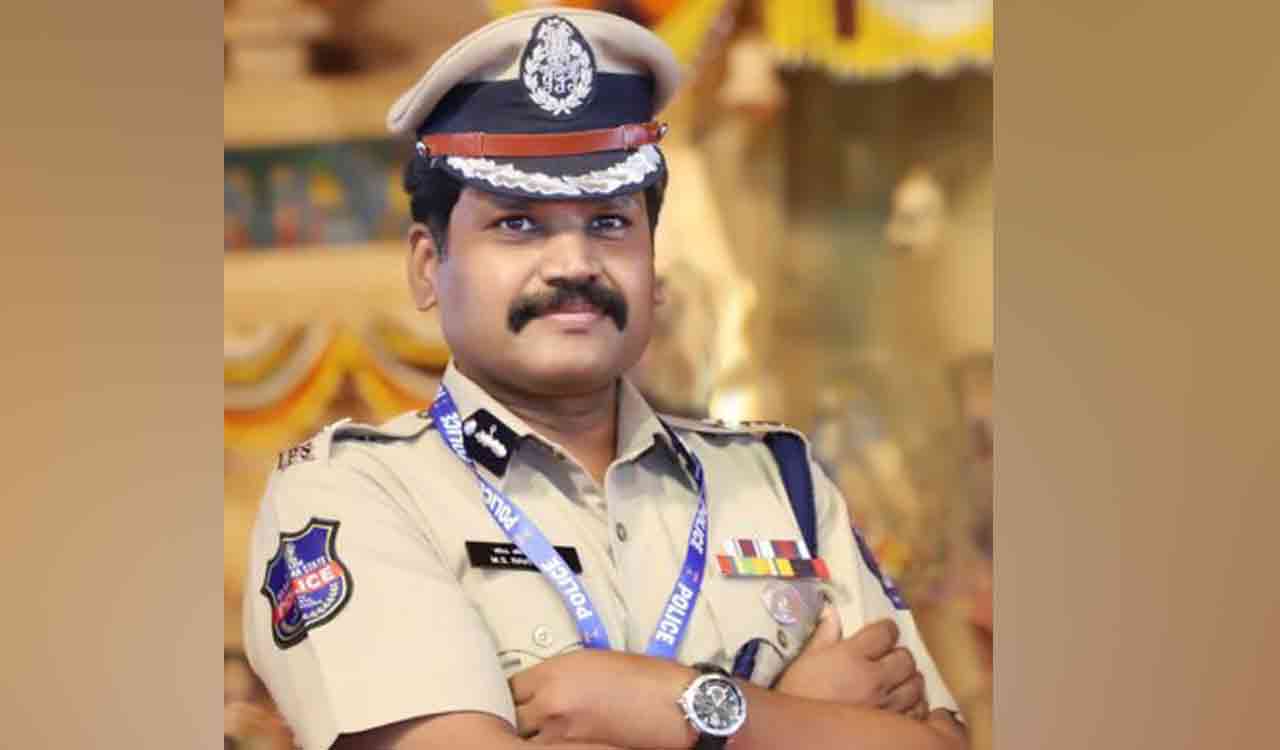 DSP lodges complaint with CM Revanth Reddy against former CP