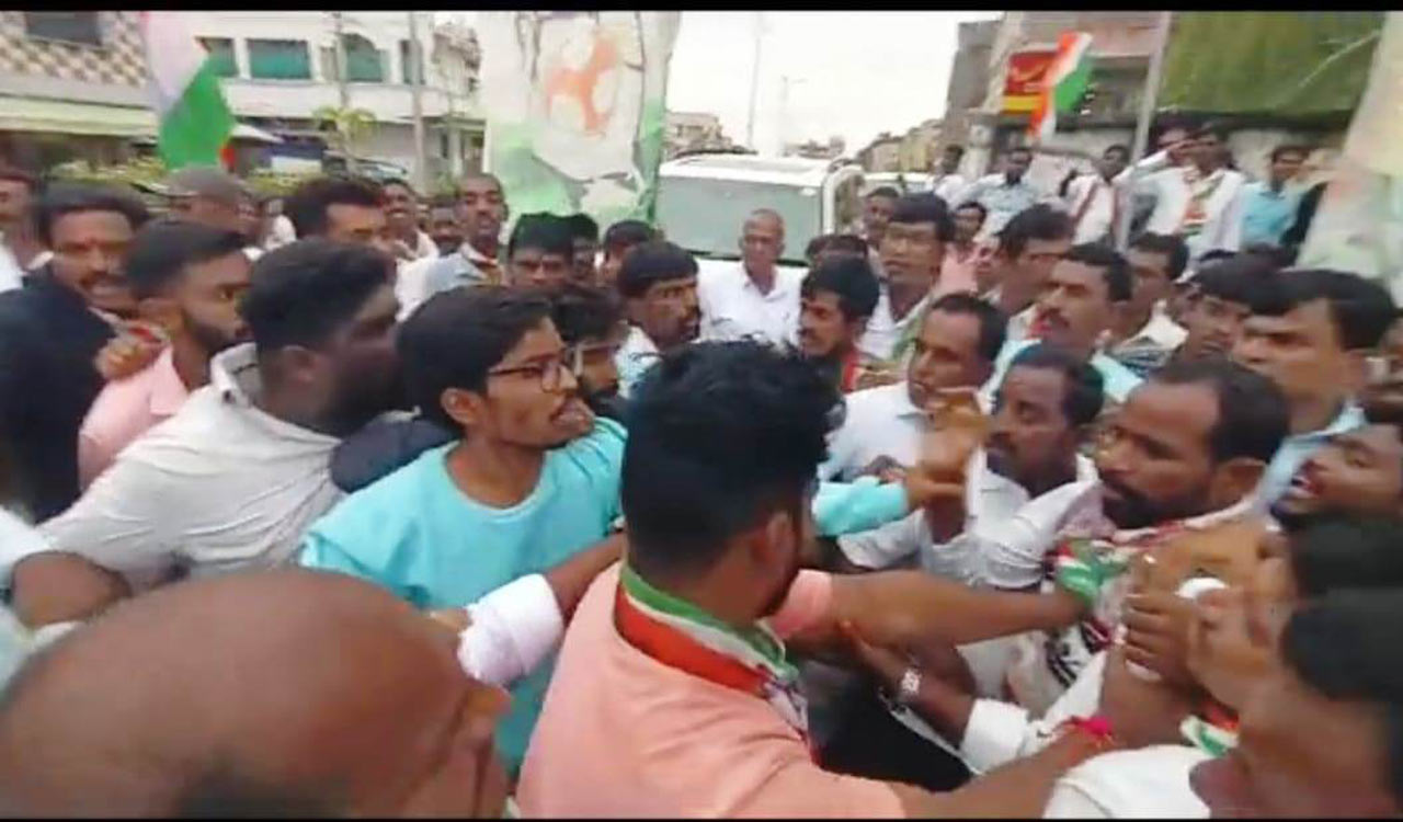 Congress factions clash during rally in Medak