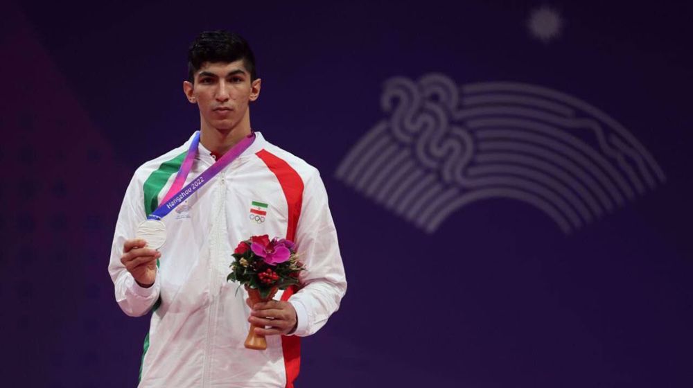 Iran’s taekwondo fighter Salimi grabs silver at Asian Games