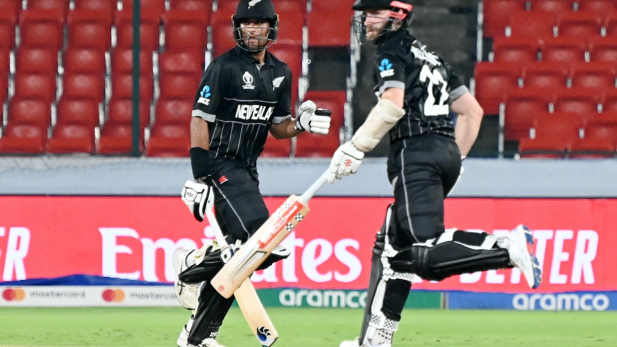 Ravindra, Williamson Shines As NZ Beat Pakistan in Cricket WC Warm-Up