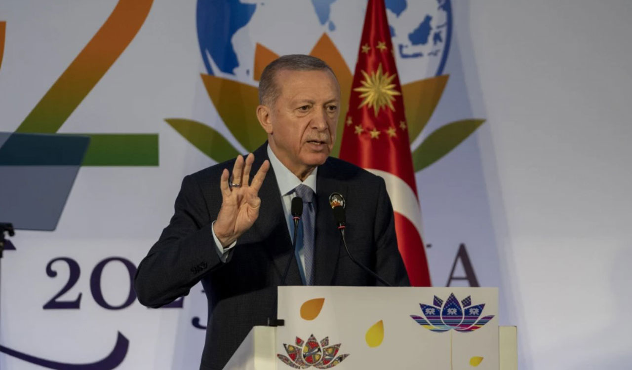 Erdogan says Turkiye may part ways witha European Union