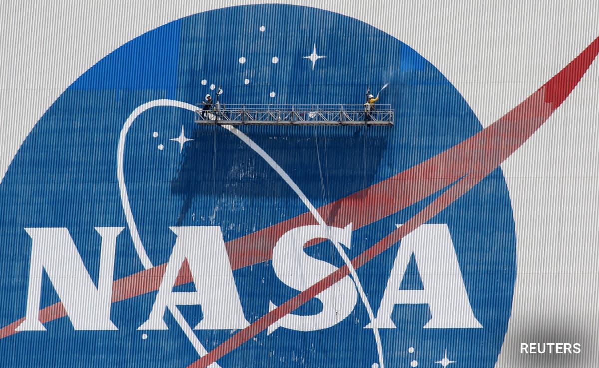 NASA Panel Calls For Agency To Play Larger Role In Studying UFOs