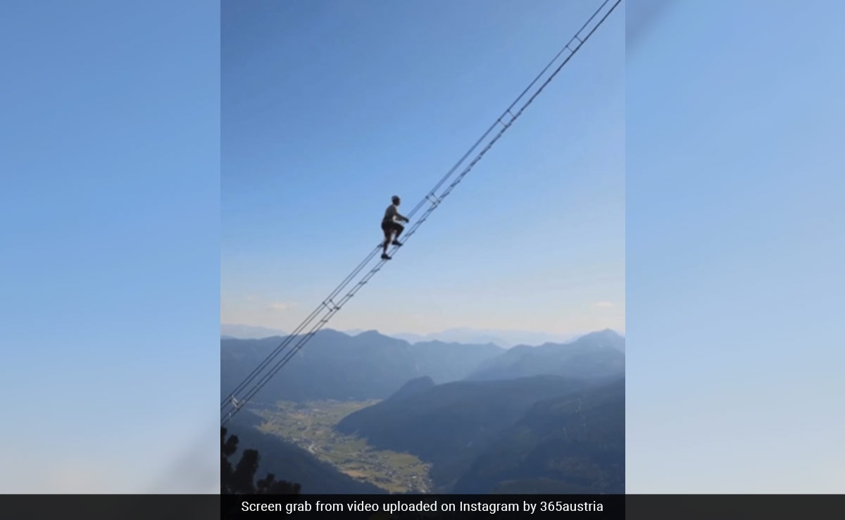 British Tourist Climbing 'Stairway To Heaven' Falls 300 Feet To His Death