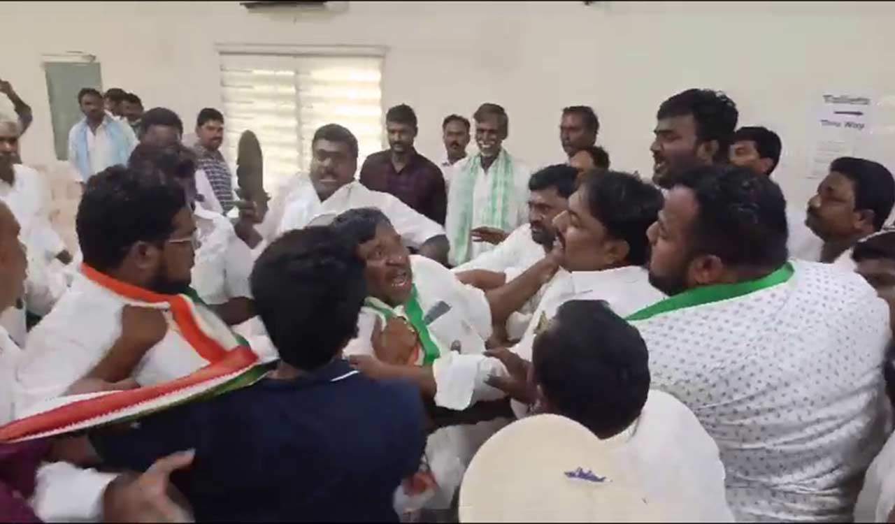 Congress factions clash again in Khammam