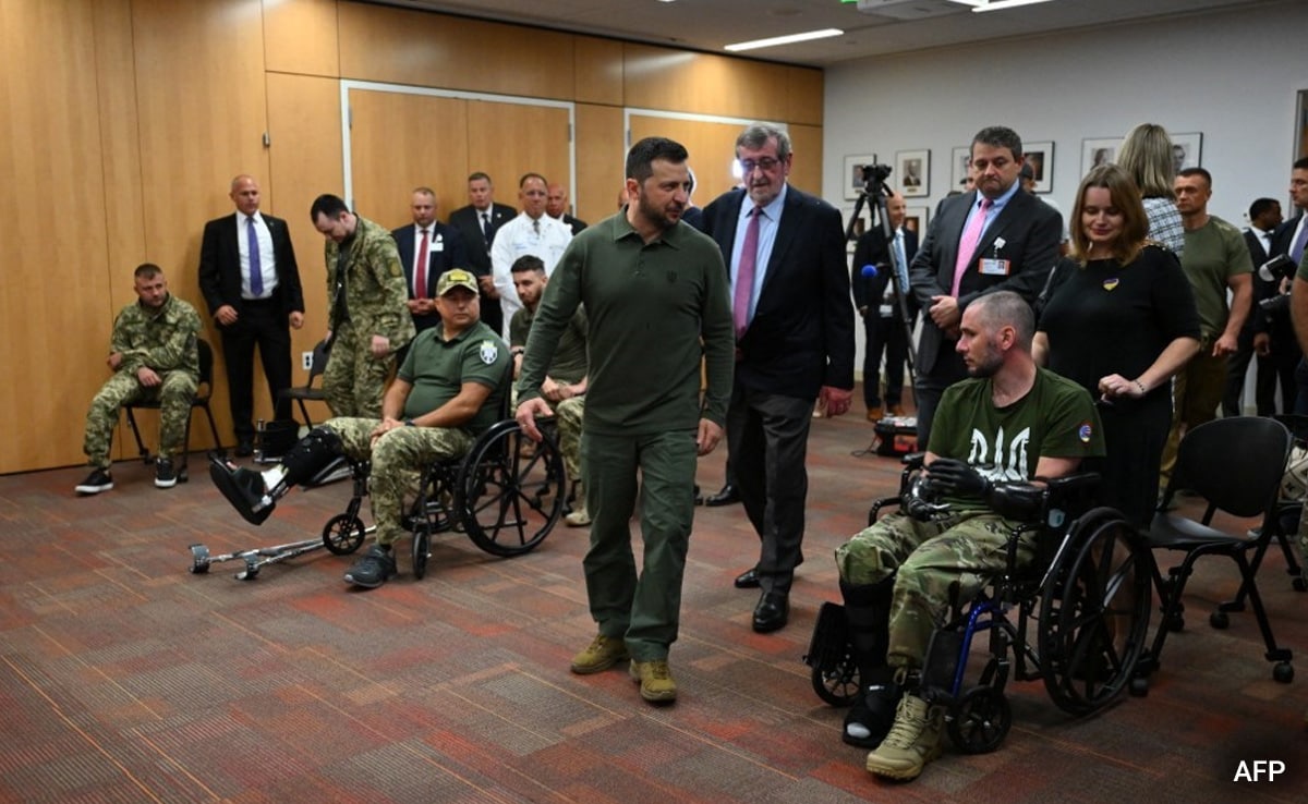 Zelensky Meets Injured Ukraine Soldiers In US, Tells Them To "Stay Strong"