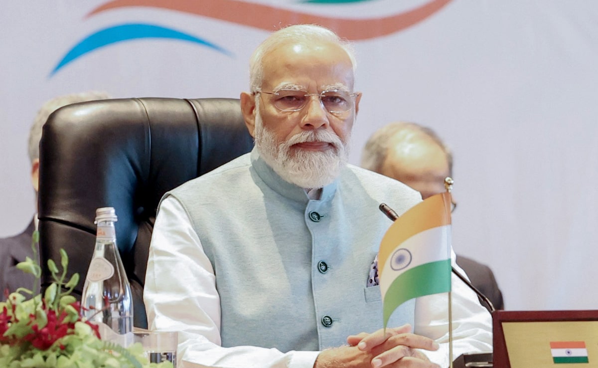 PM Narendra Modi Greets People On Hindi Diwas