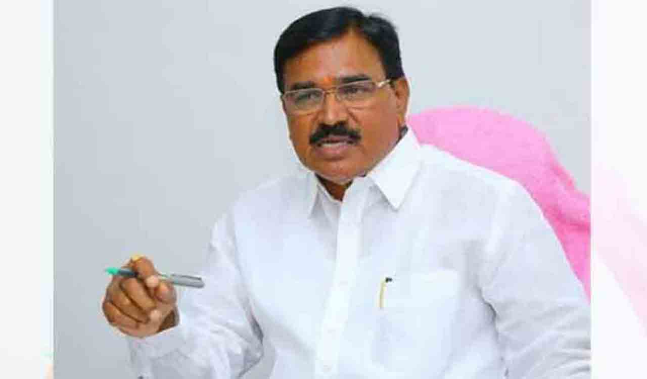 No scarcity of urea in Telangana, says Niranjan Reddy