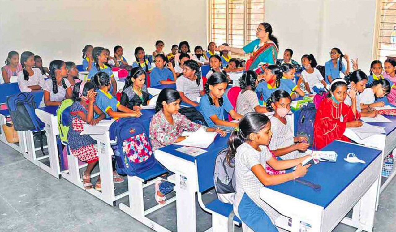 Modern Command Control Centre to monitor schools in Telangana