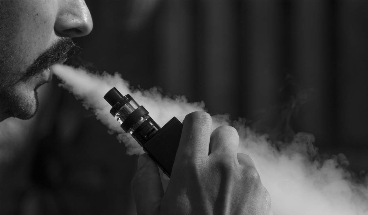 Study suggests vaping raises asthma risk in adolescents