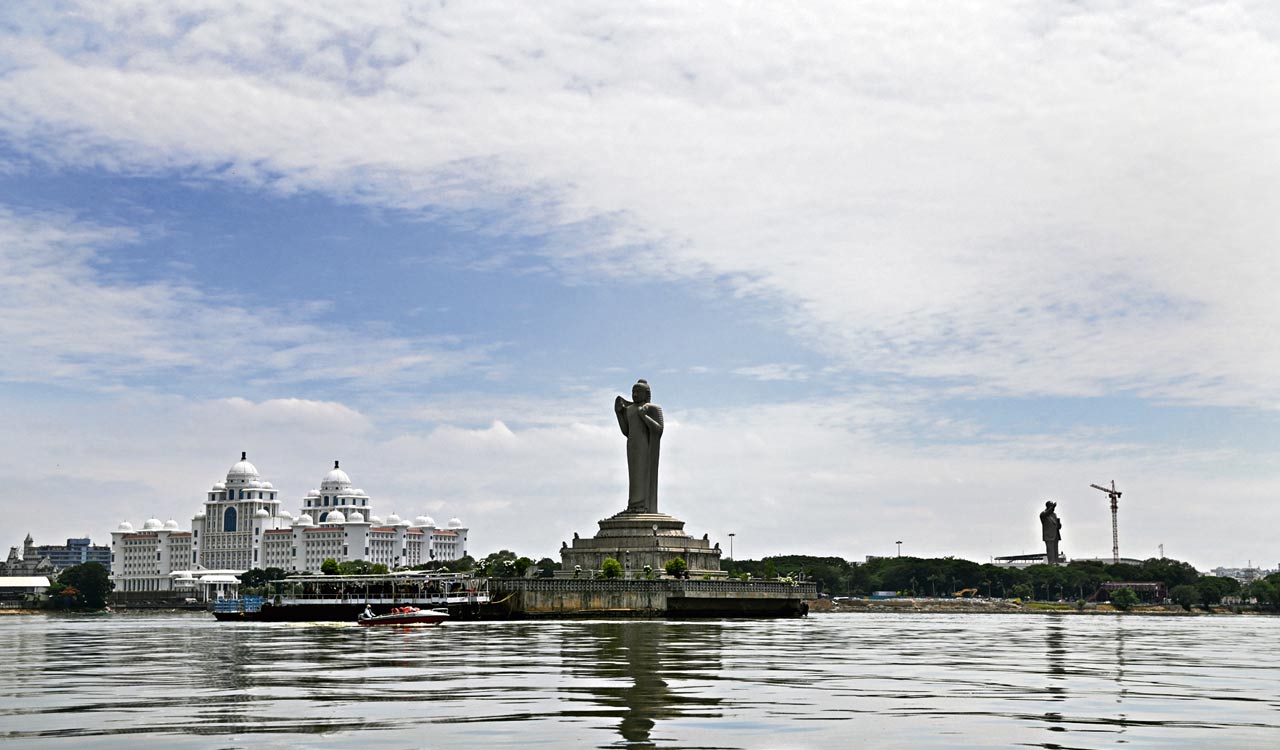 Dry weather prevails in Hyderabad