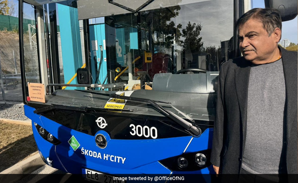 Watch: Nitin Gadkari Takes A "Test Drive" On Hydrogen Bus In Prague