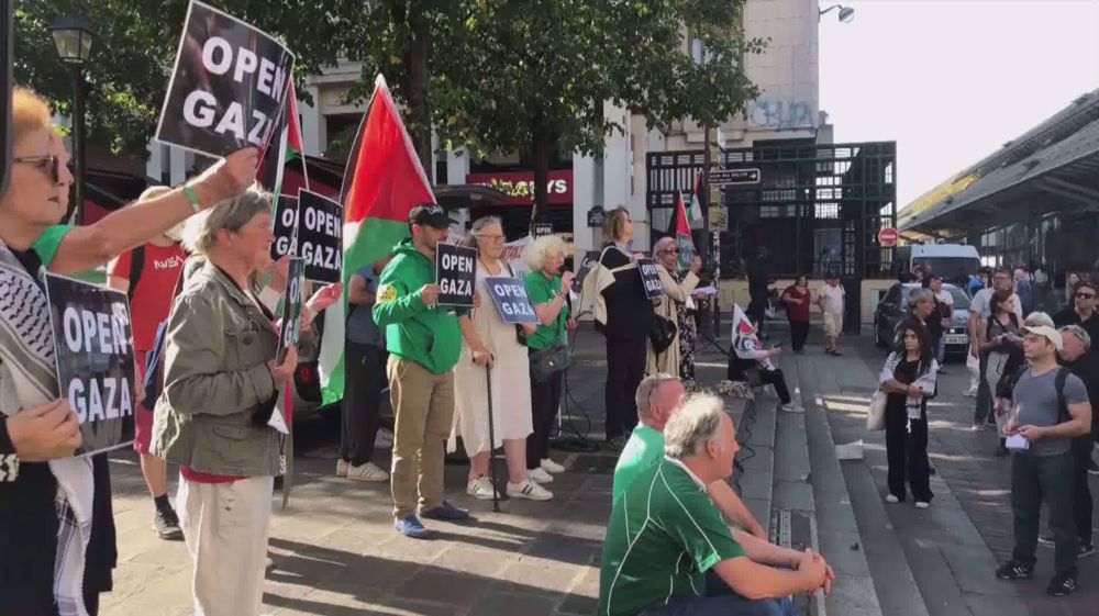 French protesters proudly support Palestinians’ successful operation