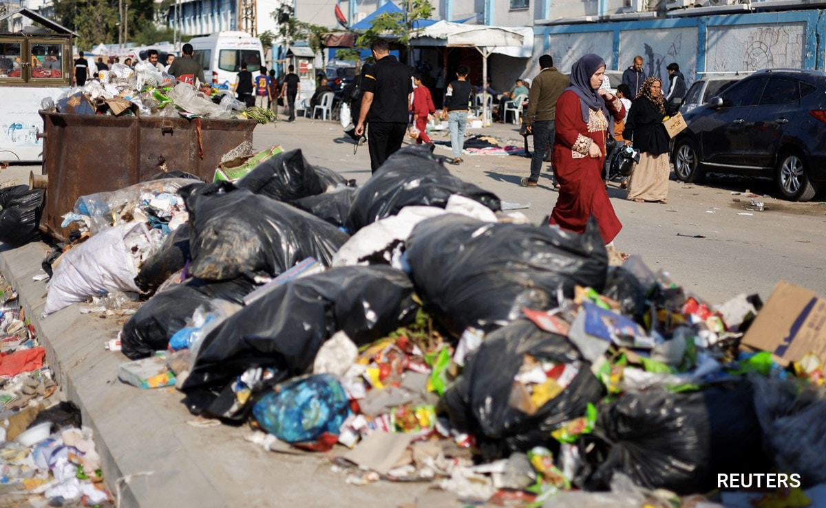 In Gaza, Garbage Piles Up, People Resort To Drinking Salty Water