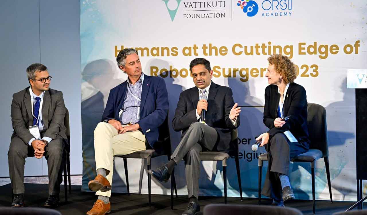 3 Indians among top 10 contenders for KS International Robotic Surgery award