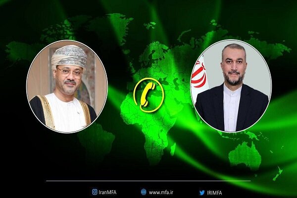 Iran, Oman FMs stress shared Muslims stance against Zionists