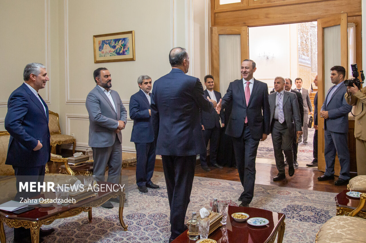 Amir-Abdollahian, Grigoryan meeting