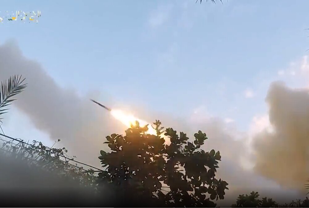 VIDEO: Missile attack on Zionist regime's military bases