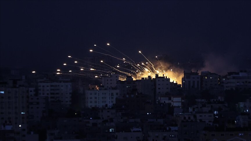 Israeli regime uses white phosphorus in south Lebanon again