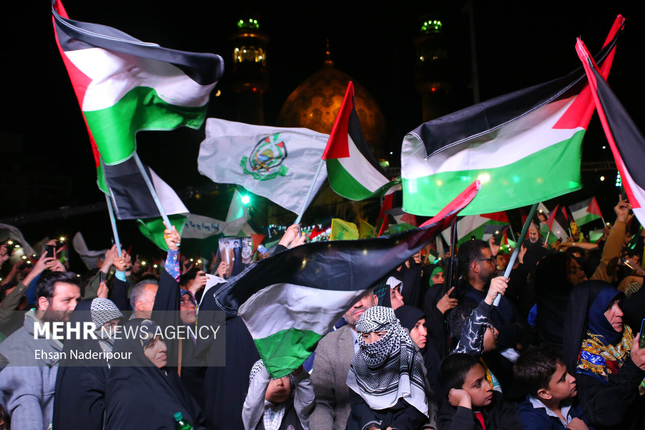 VIDEO: Huge rally in Tehran in support of Gaza