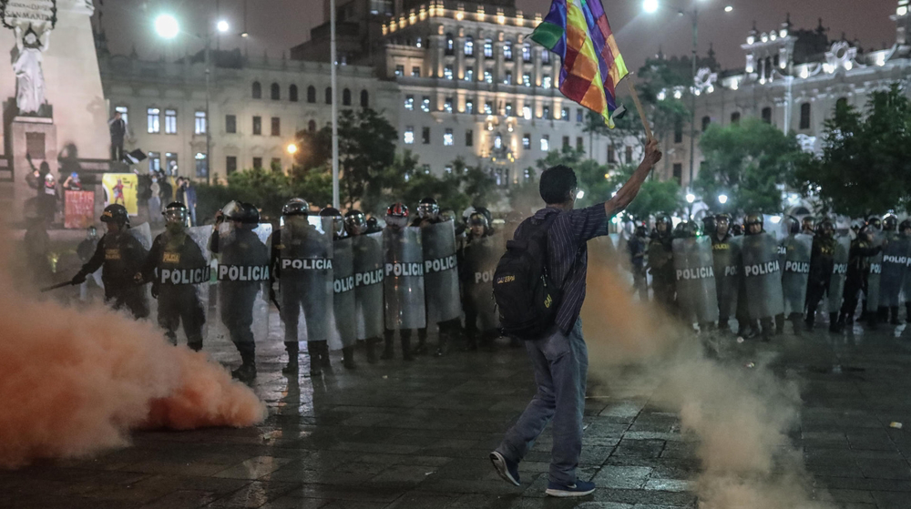 Peruvians hold protest in Lima demanding president step down