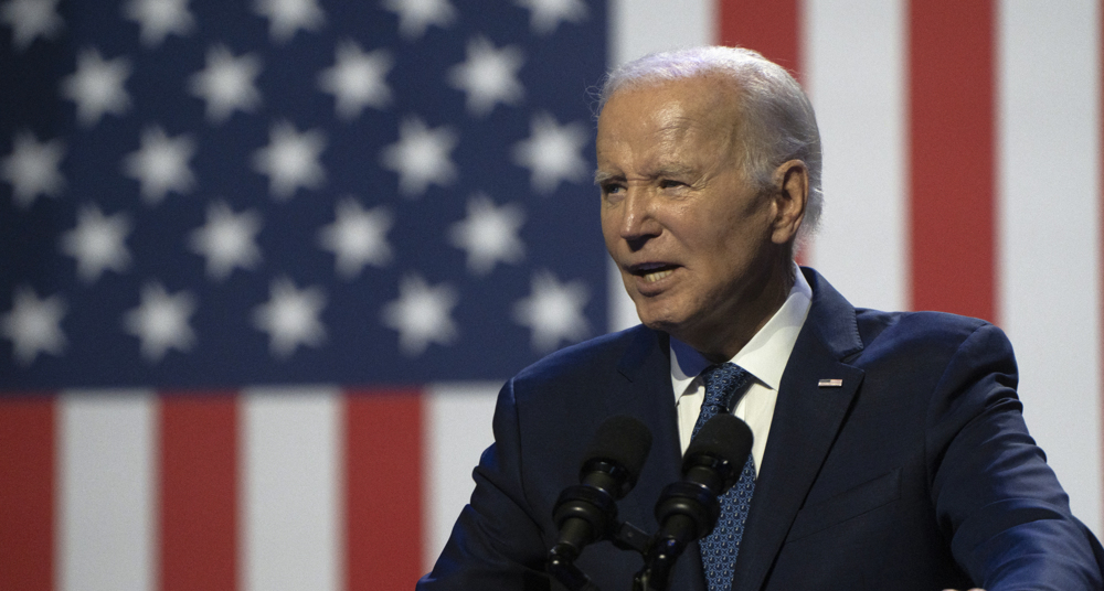 Biden urges US Congress to approve Ukraine aid left out of deal