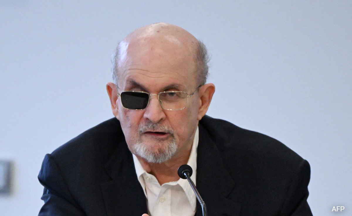 "Filled With Horror": Salman Rushdie Calls For End Of Israel-Hamas War