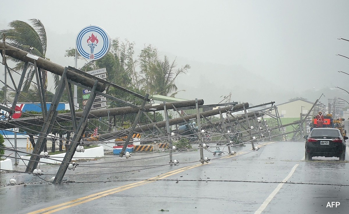 Hong Kong Shuts Schools, Cancels Flights As Typhoon Koinu Nears