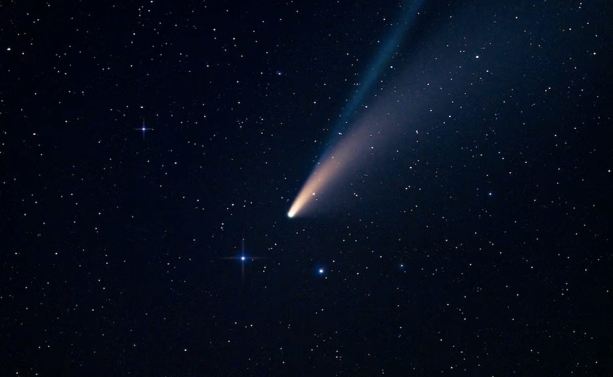 Comet 3 Times Bigger Than Mount Everest Heading Towards Earth. Close Approach On…