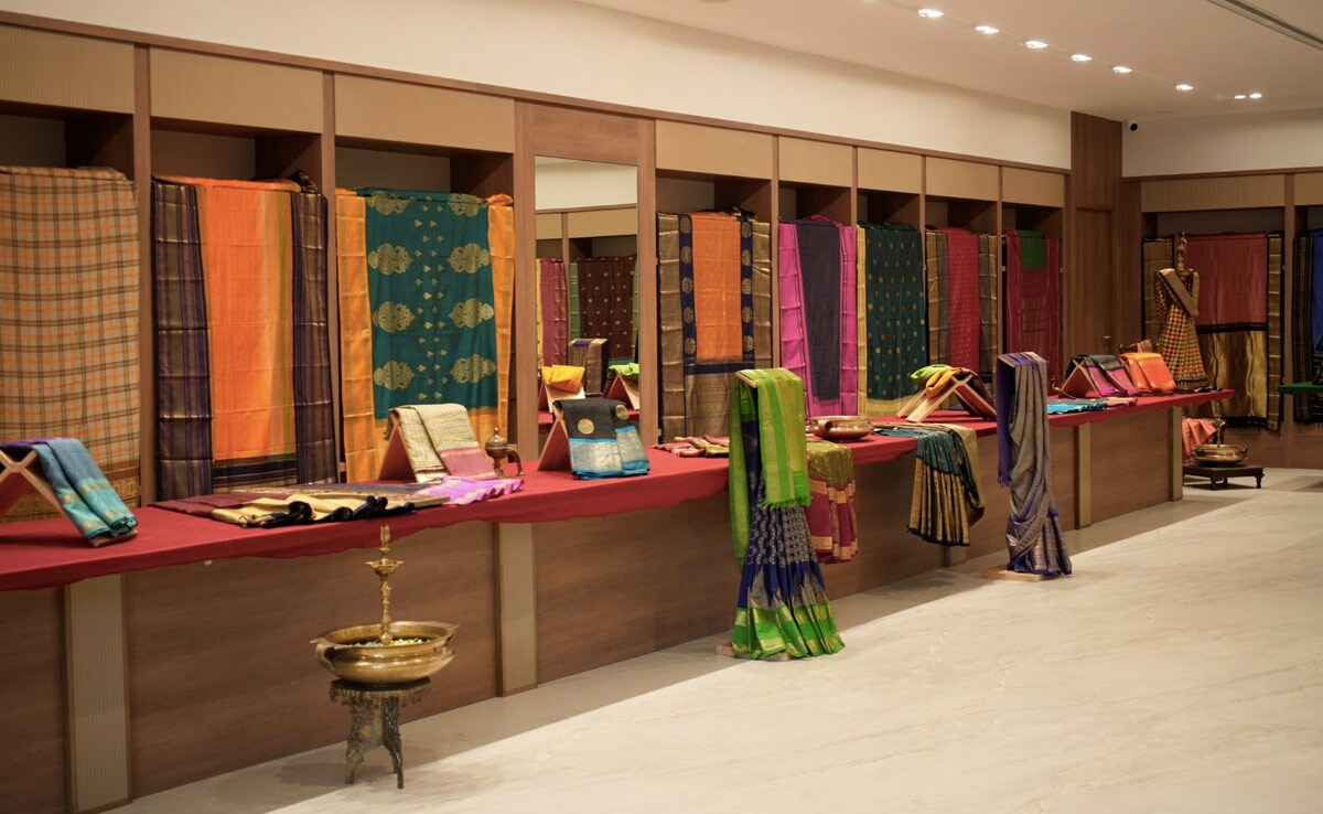 Nearly 100 Vintage Kancheepuram Silk Saris On Display At Chennai Exhibition