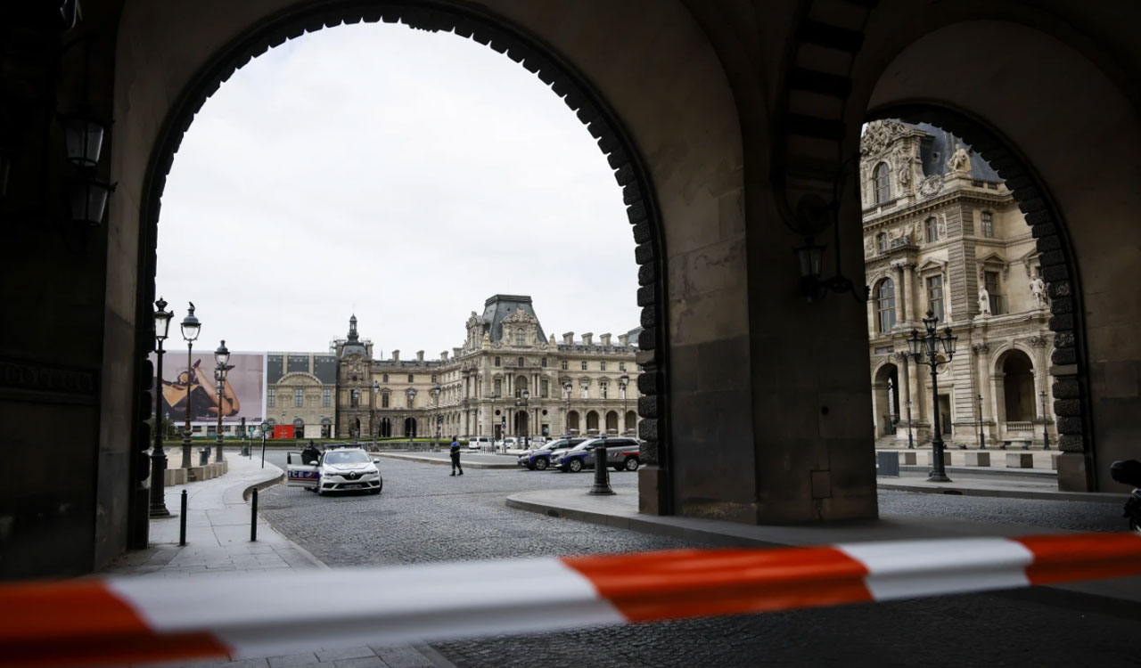 Louvre Museum, Versailles Palace evacuated after bomb threats with France on alert