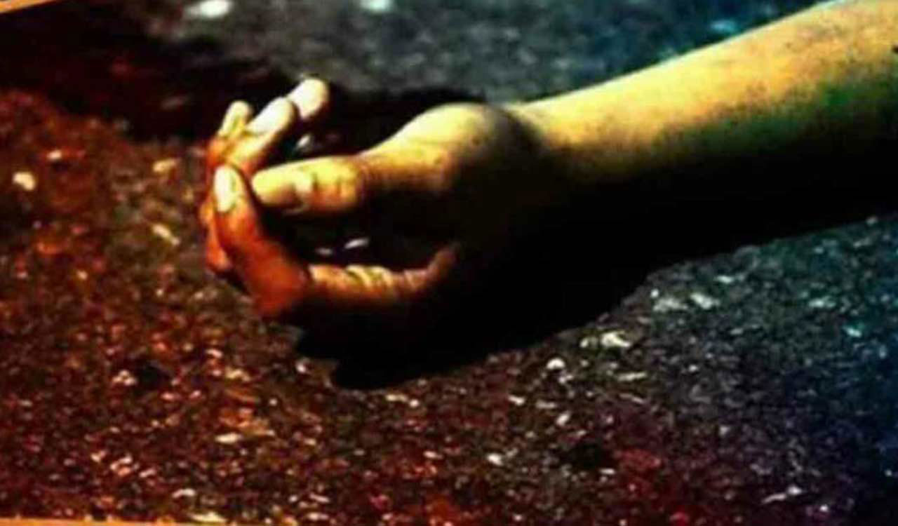 Hyderabad: Woman murdered by husband at Vanasthalipuram