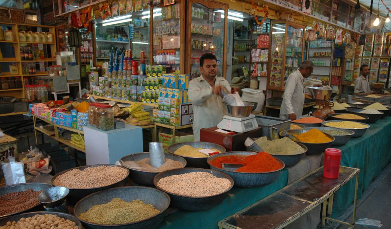 Food prices, commodities to remain stable during festive season, says Centre