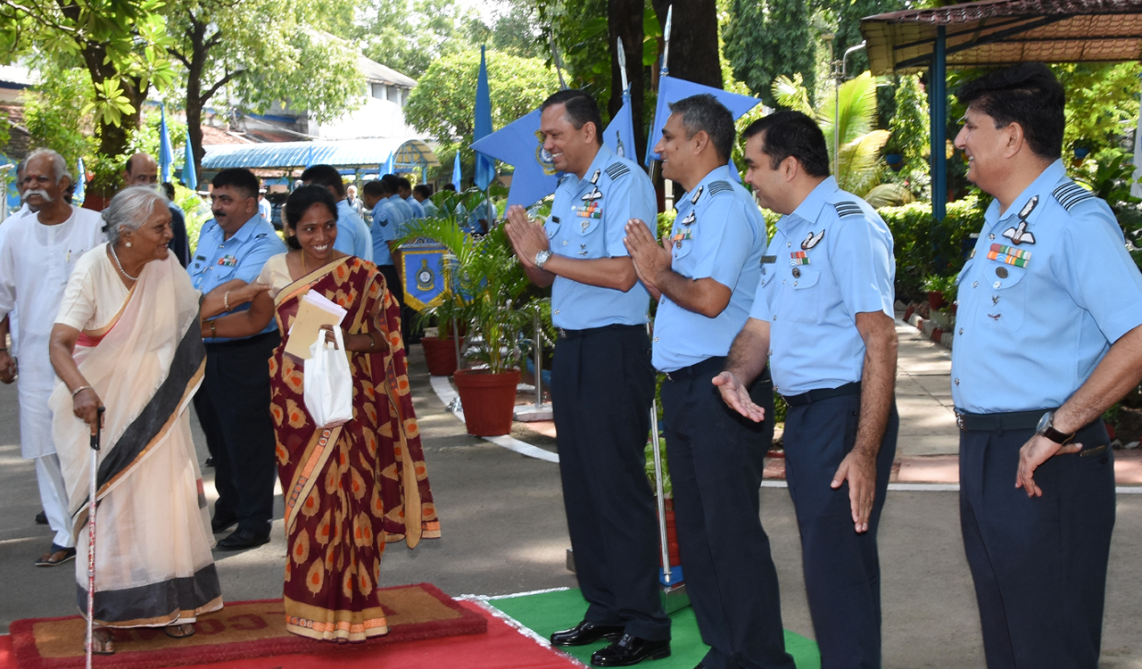 IAF marks 91 glorious years of service to nation on October 8