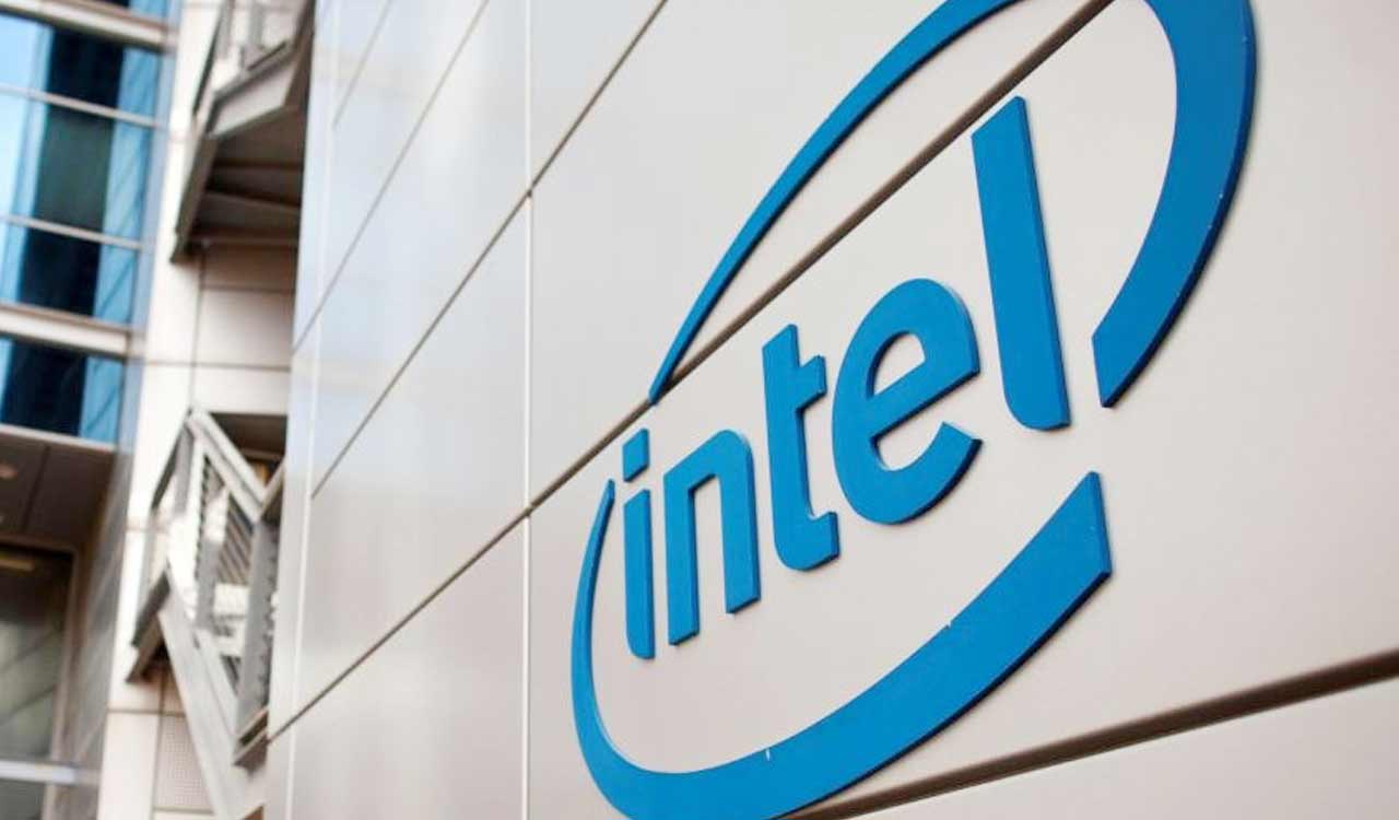 Intel developing ChatGPT-like apps for customers, says report