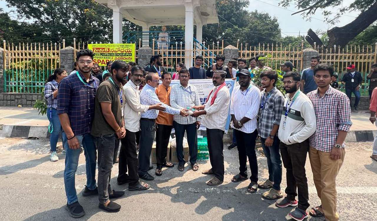 KITS-Warangal Humanity Club conducts ‘Hunger Relief’ programme