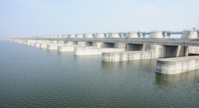 NDSA team takes stock of Medigadda barrage