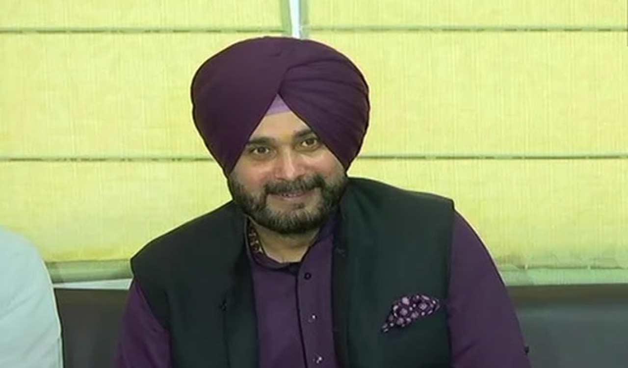 Sidhu bats for INDIA bloc amid Punjab Cong’s opposition to allying with AAP