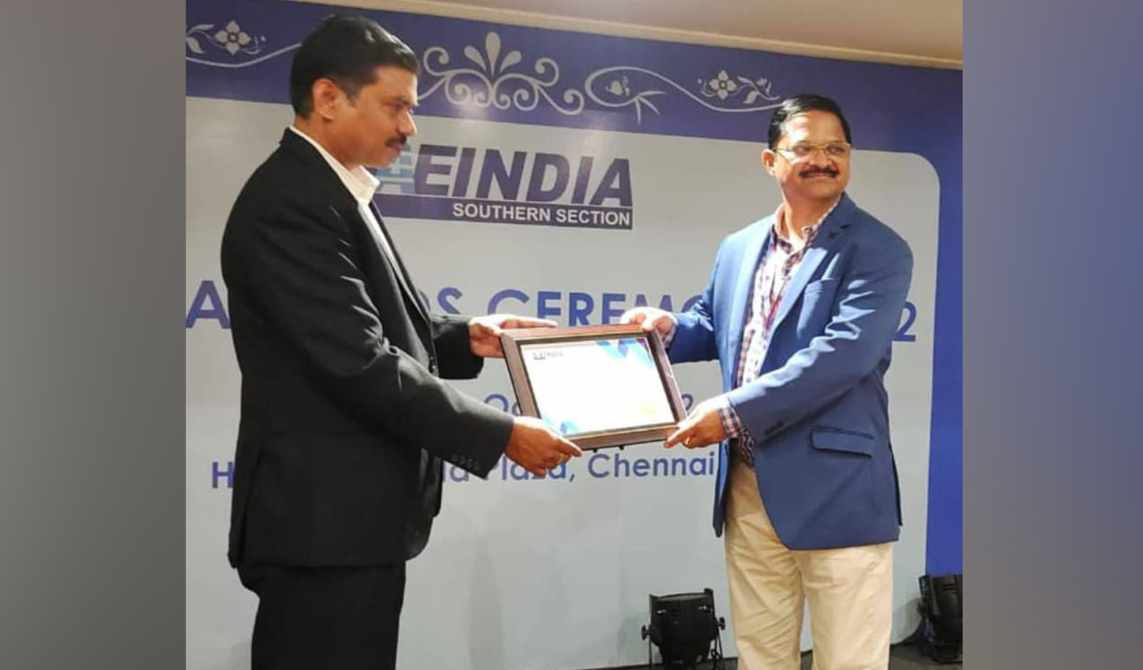 OU Engineering College Prof. Vanamala Uma Maheshwar honored with leadership award