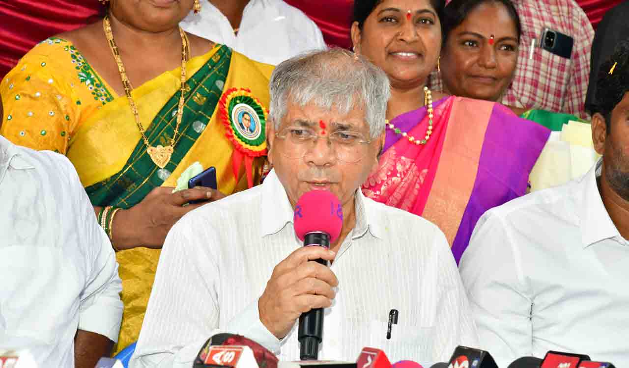 VBA’s Prakash Ambedkar meets Sharad Pawar; says it does not mean his outfit is joining Oppn bloc INDIA