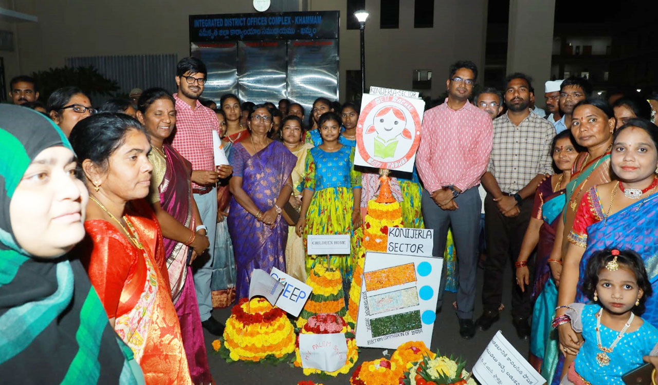 Telangana: Bathukamma celebrations highlights SVEEP activities in Khammam